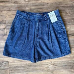 NWT - The Harlow Superwide Jean Short 26